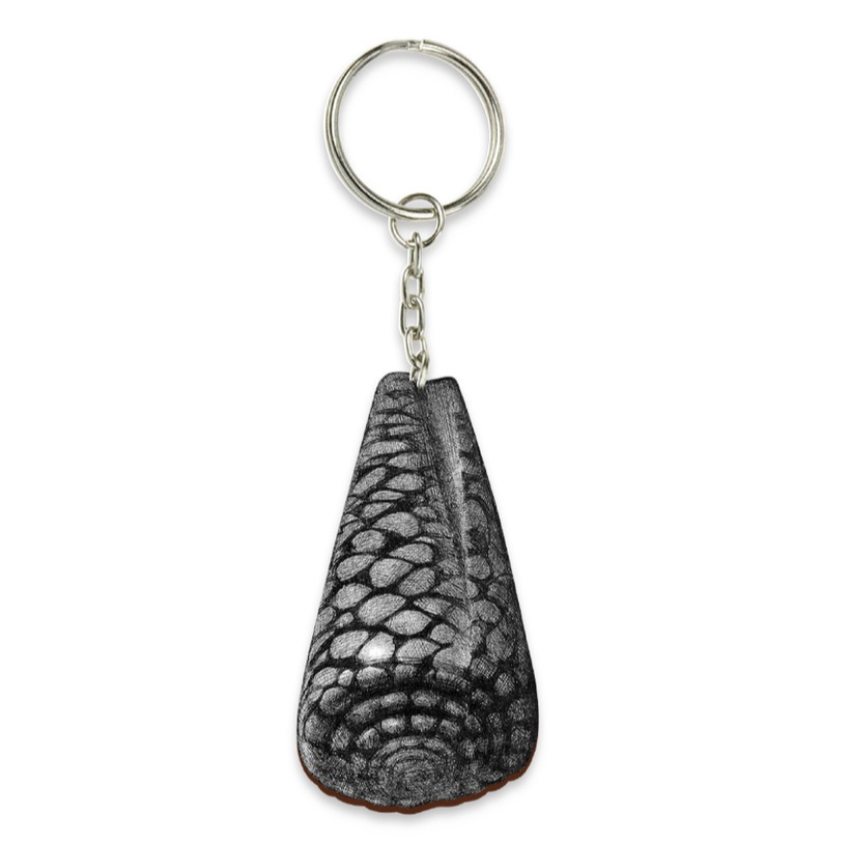 Rembrandt Shell "The Shell" Wood Keychain
