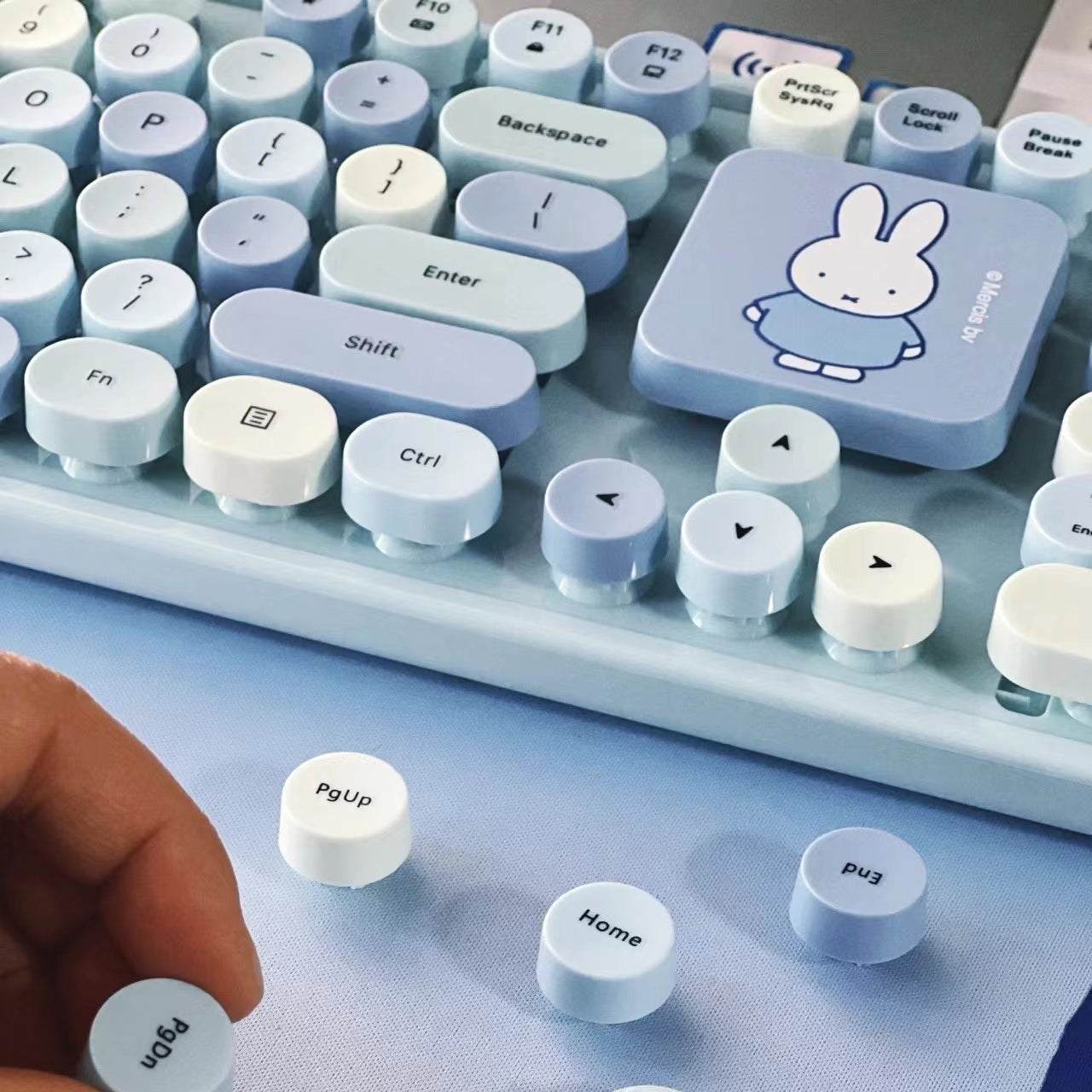 Miffy 104 Keyboard, Mouse Combo with Pad