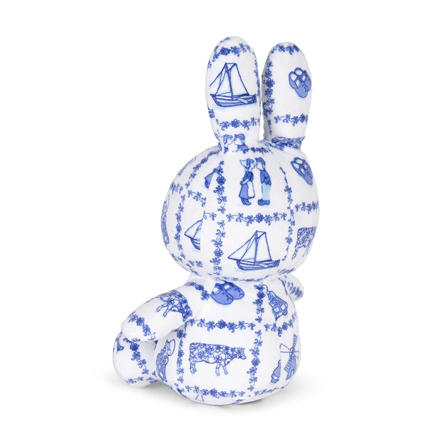 Miffy Farmer's Wife With Tulip Plush by Bon Ton Toys | zillymonkey