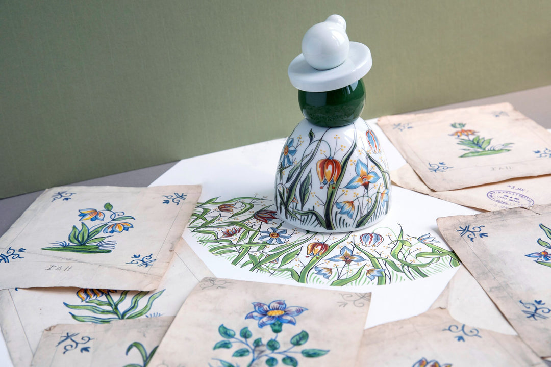 Proud Mary Classic Flowers Delft Blue by Royal Delft | zillymonkey