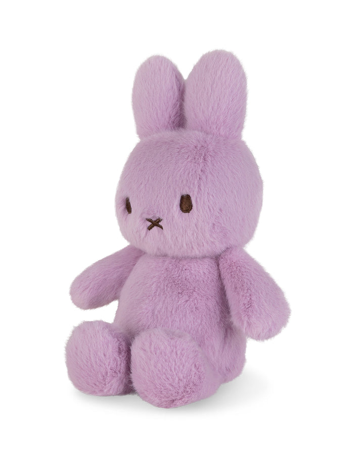 【miffy様ご確認用】 Miffy Farmer's Wife With Tulip Plush by Bon Ton Toys | zillymonkey