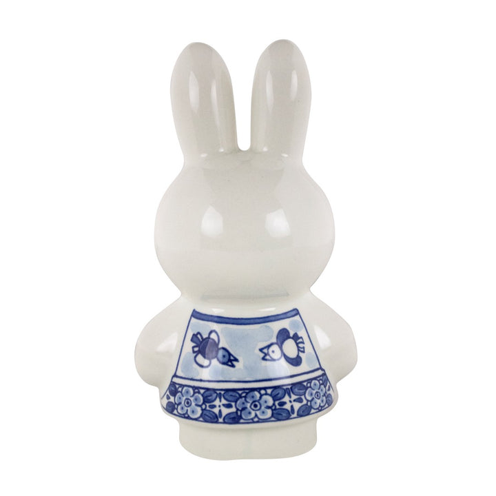 46201900_nijntje15cm_az_HR_Lar