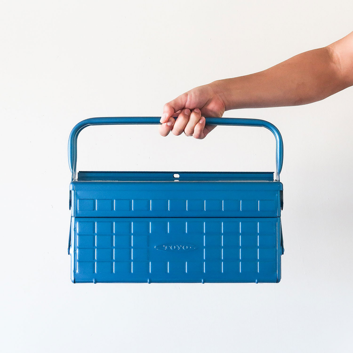 Steel Cantilever Toolbox GL-350 by Toyo | zillymonkey