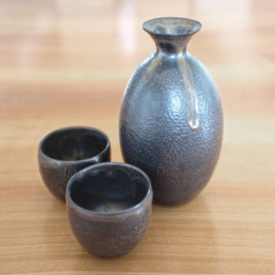 Kokushuu Sake Set by Kumagai