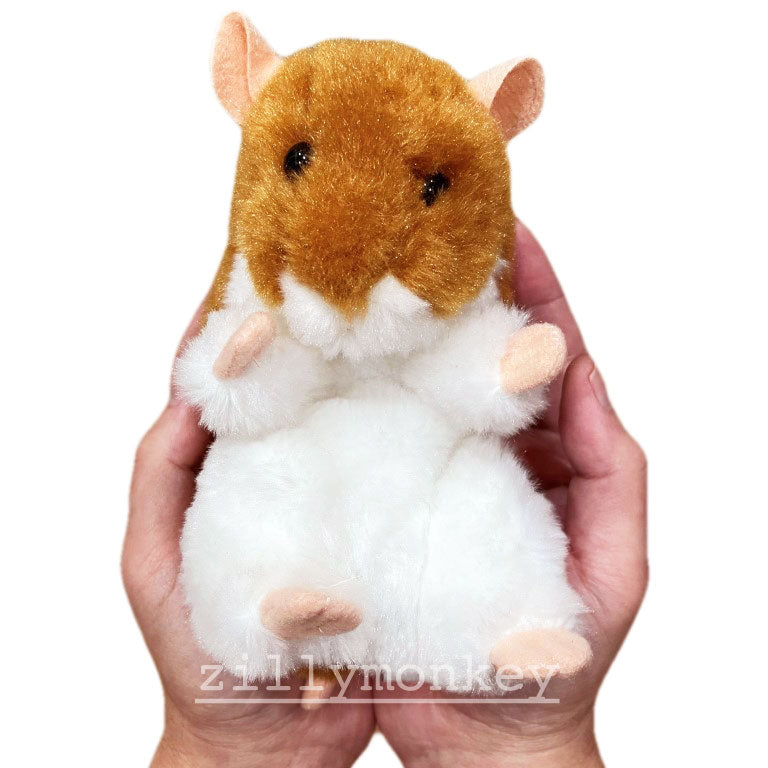 Baby Hamster Lil’ Handful