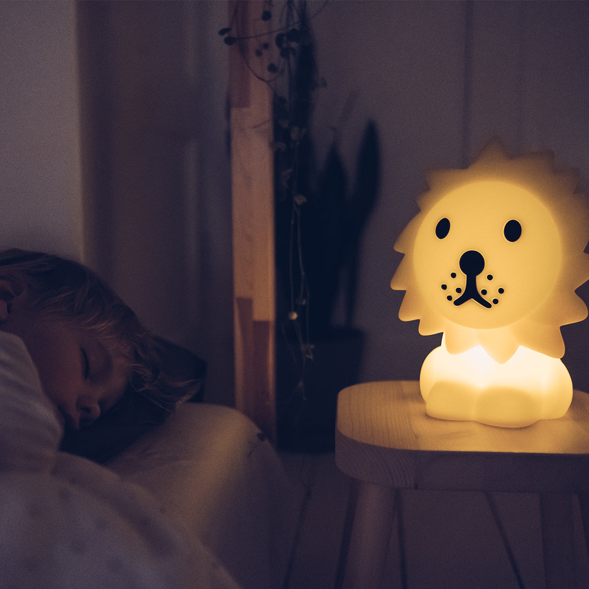 Lion First Light LED Lamp by Mr Maria