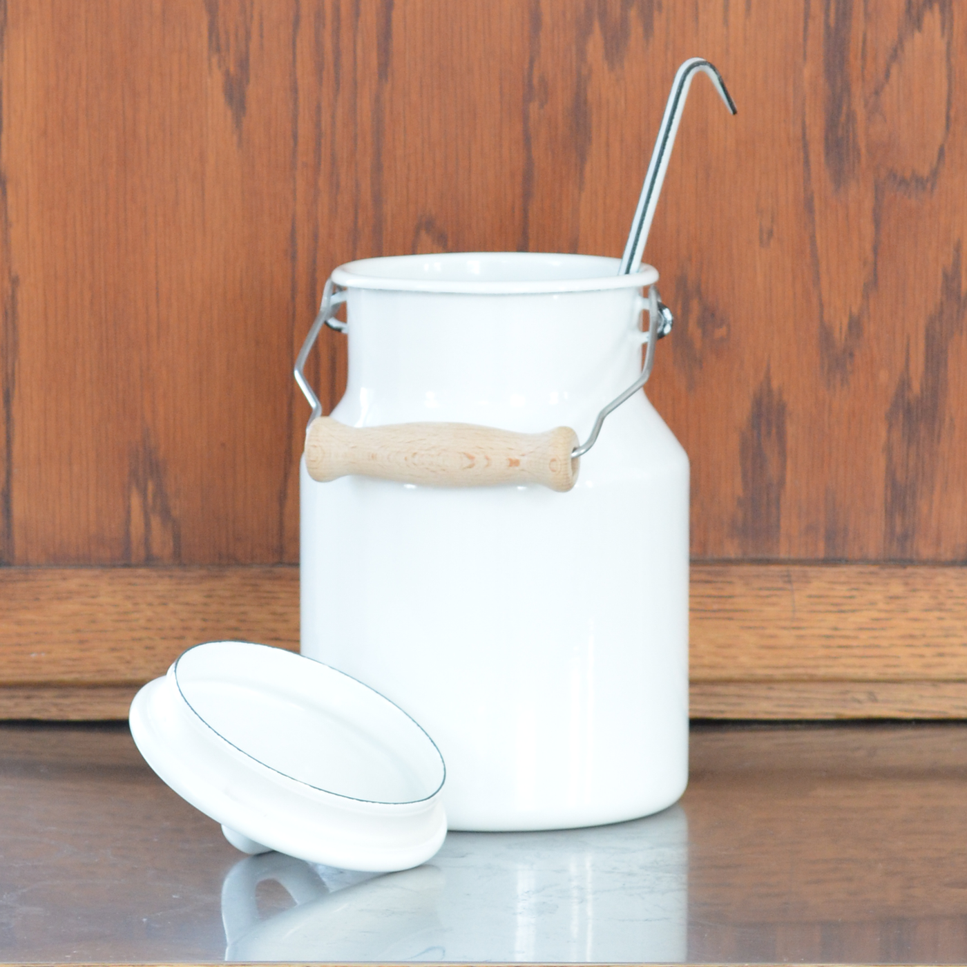 1.5L Enamel Milk Can With Handle by Riess